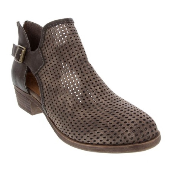 Women’s short boots - booties fall - Picture 1 of 5